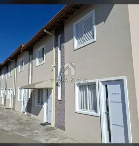 Casa de Condomínio com 2 Quartos à venda, 70m² no Loteamento Vila Romana, Jacareí