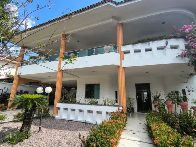 Casa de Condomínio com 5 Quartos à venda, 800m² no Ponta Negra, Manaus