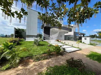 Casa com 3 Quartos à venda, 230m² no Cidade Jardim, Porto Velho