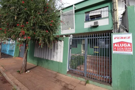 Imóvel Comercial com 4 Quartos para alugar, 283m² no Vila Penteriche, Londrina