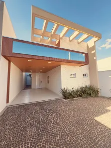Casa com 3 Quartos à venda, 160m² no Plano Diretor Sul, Palmas