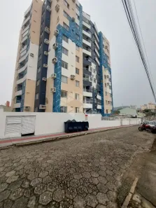 Apartamento com 2 Quartos para alugar, 57m² no Ipiranga, São José