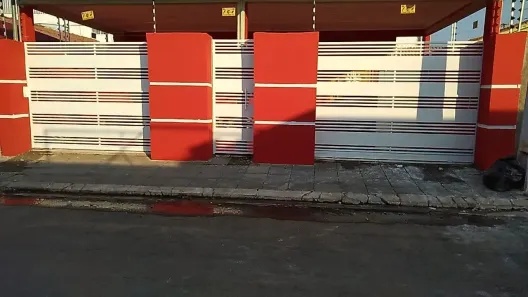 Casa com 2 Quartos à venda, 125m² no Novo Mundo, Várzea Grande