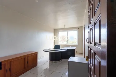 Sala Comercial para alugar, 33m² no Cavalhada, Porto Alegre