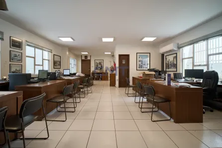 Sala Comercial para alugar, 250m² no Savassi, Belo Horizonte