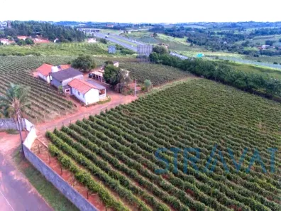 Fazenda/Sítio com 4 Quartos à venda, 150m² no Sousas, Campinas