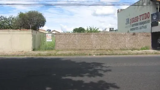 Lote/Terreno para alugar, 300m² no Santa Mônica, Uberlândia
