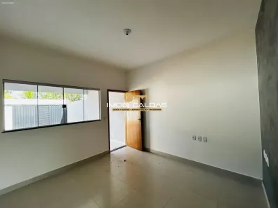 Casa com 2 Quartos à venda, 79m² no Residencial Caminho do Lago, Caldas Novas