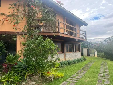 Casa com 7 Quartos à venda, 900m² no Araras, Petrópolis