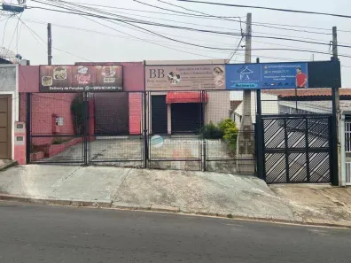 Casa com 3 Quartos à venda, 360m² no Vila Aeroporto, Campinas