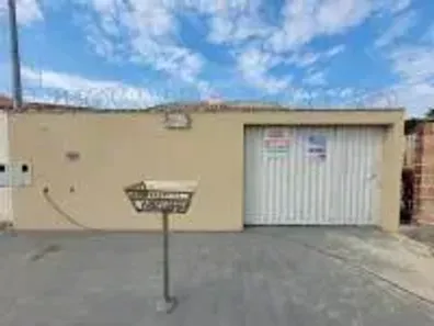 Casa com 3 Quartos à venda, 180m² no Fluminense, Florestal