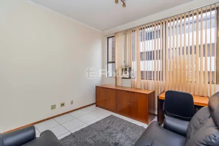 Sala Comercial à venda, 31m² no Rio Branco, Porto Alegre