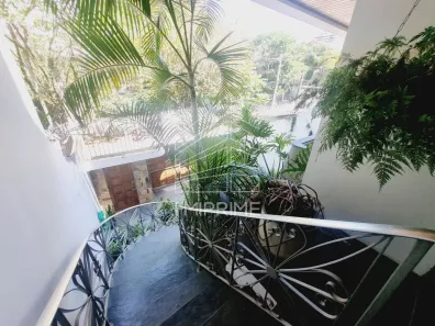 Sobrado com 4 Quartos à venda, 310m² no Sumaré, São Paulo