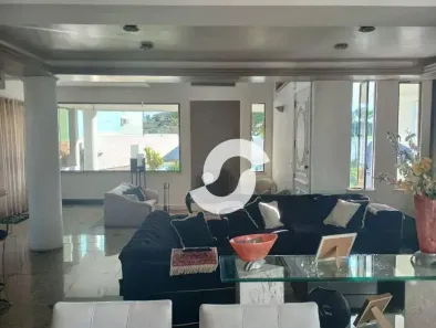 Casa com 4 Quartos à venda, 470m² no Camboinhas, Niterói
