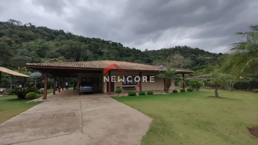Fazenda/Sítio com 3 Quartos à venda, 562m² no Santa Clara, Jundiaí