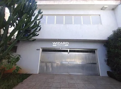 Casa com 5 Quartos para alugar, 240m² no Parque São Domingos, São Paulo