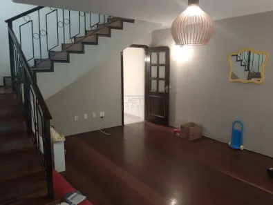 Sobrado com 3 Quartos à venda, 164m² no Centro, Mogi das Cruzes