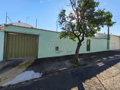 Casa com 3 Quartos à venda, 119m² no Jardim Adalgisa, Araraquara