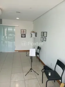 Sala Comercial à venda, 33m² no Petrópolis, Porto Alegre