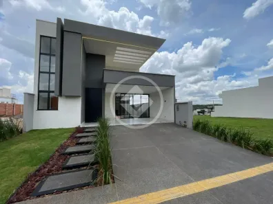 Casa de Condomínio com 3 Quartos à venda, 149m² no Jardins Parma, Senador Canedo