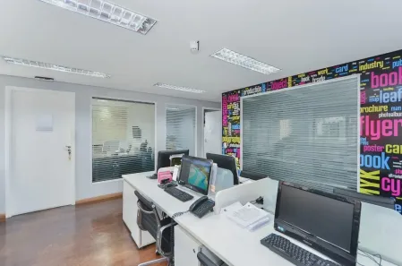 Sala Comercial à venda, 90m² no Vila Andrade, São Paulo