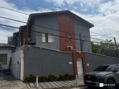 Casa com 4 Quartos à venda, 243m² no Vila Palmeiras, São Paulo