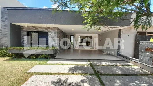 Casa de Condomínio com 3 Quartos para alugar, 200m² no Condomínio Residencial Euroville II, Bragança Paulista