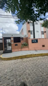 Apartamento com 2 Quartos para alugar, 50m² no Candelária, Natal