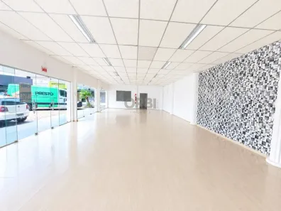 Sala Comercial para alugar, 172m² no Ponta Aguda, Blumenau