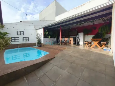 Casa com 3 Quartos à venda, 155m² no Jardim Riviera, Cambé