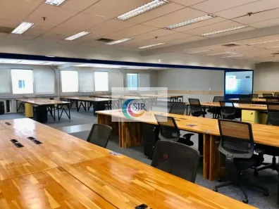 Sala Comercial para alugar, 647m² no Vila Gertrudes, São Paulo
