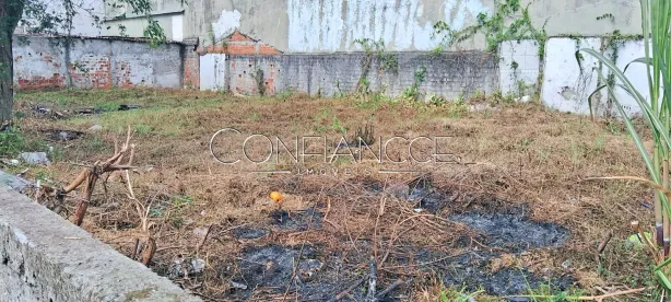 Lote/Terreno à venda, 340m² no Boqueirão, Curitiba
