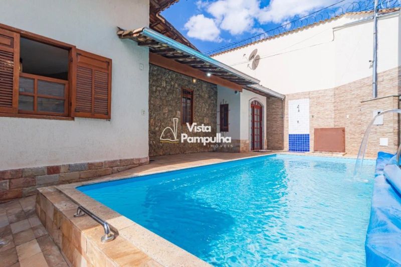 Casa com 3 quartos — Itapoã, Belo Horizonte