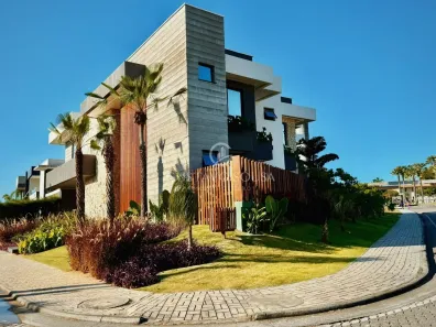 Casa com 5 Quartos à venda, 465m² no Parque Havai, Eusébio