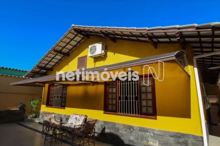Casa com 3 Quartos à venda, 239m² no São João Batista (Venda Nova), Belo Horizonte
