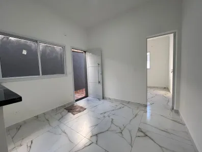Casa com 2 Quartos para alugar, 72m² no Guilhermina, Praia Grande