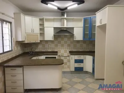 Casa com 3 Quartos à venda, 228m² no Jardim Santa Maria, Jacareí