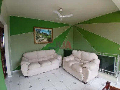 Casa com 3 Quartos para alugar, 190m² no Conjunto Residencial Redenção, Nova Iguaçu