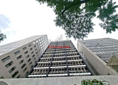 Sala Comercial para alugar, 32m² no Cerqueira César, São Paulo