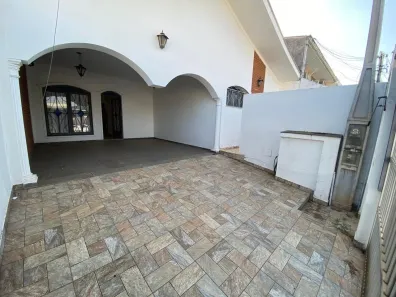 Casa com 3 Quartos para alugar, 167m² no Jardim Bom Retiro, Campinas