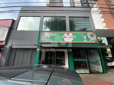 Sala Comercial para alugar, 130m² no Centro, Chapecó