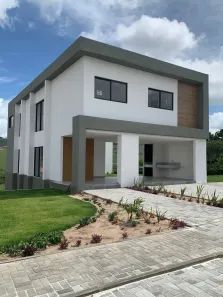 Casa com 5 Quartos à venda, 230m² no Nossa Senhora das Graças, Gravatá