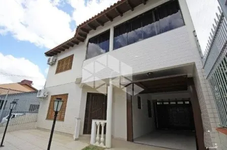 Casa com 3 Quartos à venda, 246m² no Vila Ipiranga, Porto Alegre