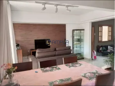 Casa com 3 Quartos à venda, 230m² no Jardim América, Belo Horizonte