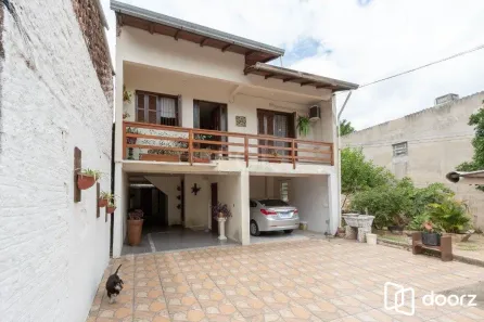 Casa com 3 Quartos à venda, 161m² no Nonoai, Porto Alegre