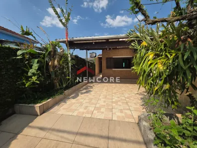 Casas à venda em São Vicente, SP - Viva Real