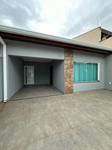 Casa com 3 Quartos para alugar, 146m² no Parque Novo Mundo, Americana