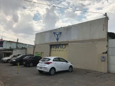 Galpão/Depósito/Armazém à venda, 500m² no Setor Industrial, Brasília