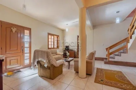 Sobrado com 4 Quartos à venda, 240m² no Estância Velha, Canoas