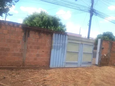 Lote/Terreno à venda, 335m² no Jardim Pinheiros (Vila Xavier), Araraquara